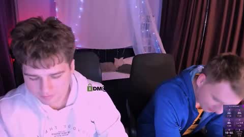 Snapshot of derek_hawk_ chatting on December 2025 08:05:02 PM derek_hawk_ online show from December 2025 08:05:02 PM