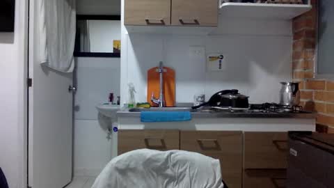 Derek smiith online show from December 2024 05:00:01 AM