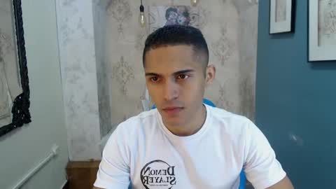 Snapshot of derek_storm_ chatting on November 2025 10:36:01 AM D E R E K online show from November 2025 10:36:01 AM