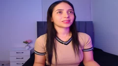 derly_cuervo703031 online show from January 2026 06:34:01 PM