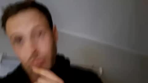 Snapshot of derricklapp814 chatting on November 2025 03:09:01 AM derricklapp814 online show from November 2025 03:09:01 AM