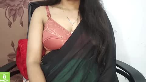 Snapshot of desicoupleshow chatting on February 2025 05:14:01 PM Eva and Adam online show from February 2025 05:14:01 PM