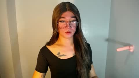 LORINE online show from December 2024 02:17:02 PM