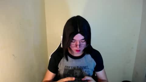 LORINE online show from January 2025 12:43:02 AM