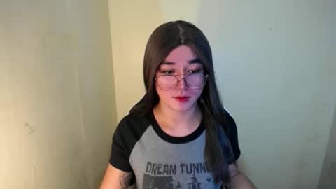 LORINE online show from February 2025 09:22:02 AM