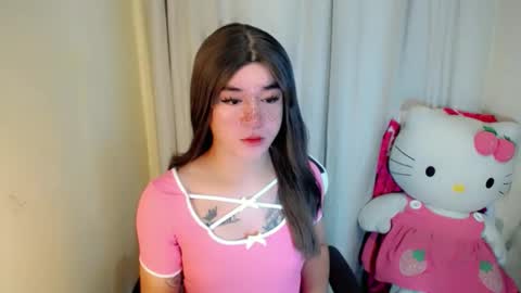 LORINE online show from February 2025 07:17:02 PM
