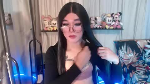 LORINE online show from September 2025 01:59:01 PM
