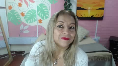 Snapshot of desire_latin chatting on November 2025 03:33:01 PM VALERIA online show from November 2025 03:33:01 PM