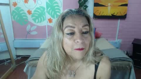 Snapshot of desire_latin chatting on January 2026 03:14:02 PM VALERIA online show from January 2026 03:14:02 PM