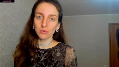 Snapshot of desired_zoya chatting on April 2026 01:52:02 PM desired zoya online show from April 2026 01:52:02 PM