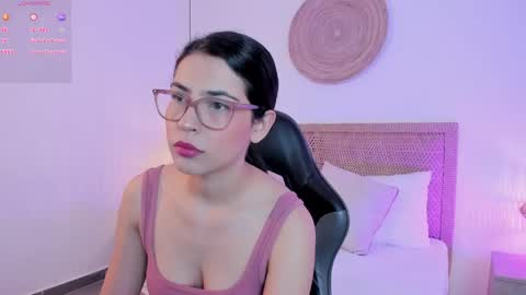 Snapshot of desireee_ chatting on April 2026 12:11:02 PM desire online show from April 2026 12:11:02 PM
