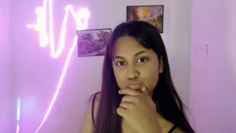 Snapshot of dess_morena chatting on June 2026 06:44:01 AM Dess online show from June 2026 06:44:01 AM