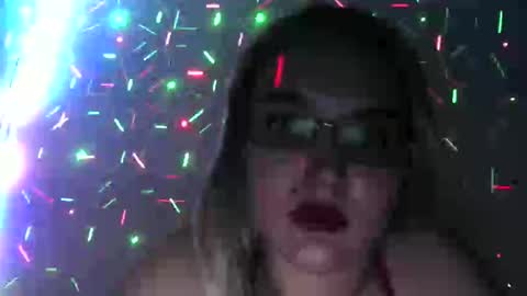 Snapshot of dessy_kendra chatting on November 2025 06:10:01 PM Kendra online show from November 2025 06:10:01 PM