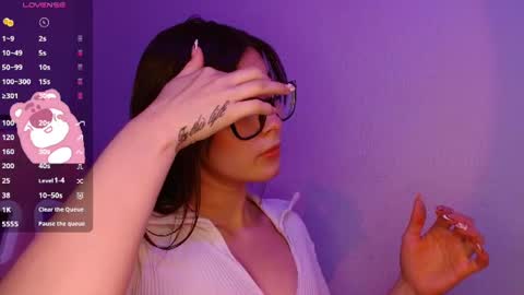 Snapshot of destinya_ chatting on June 2026 02:08:01 PM destinya_ online show from June 2026 02:08:01 PM