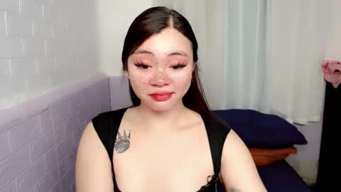 ROXIE  online show from February 2025 03:58:01 AM