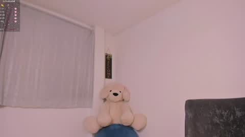 desty_y online show from July 2026 01:03:01 PM