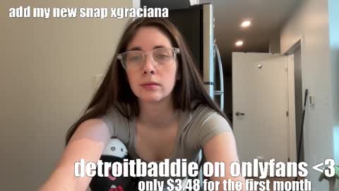 Snapshot of detroitbaddie chatting on March 2025 02:55:01 PM detroitbaddie online show from March 2025 02:55:01 PM