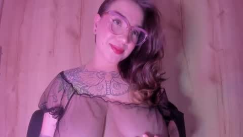 Deva Blue online show from September 2025 04:23:02 AM