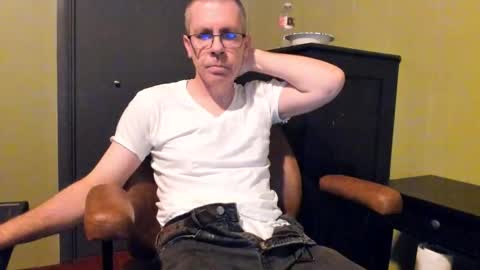 Snapshot of devas11 chatting on October 2025 12:50:01 PM Devas online show from October 2025 12:50:01 PM