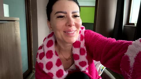 Snapshot of devilbunny01 chatting on February 2026 05:40:02 AM Tina online show from February 2026 05:40:02 AM