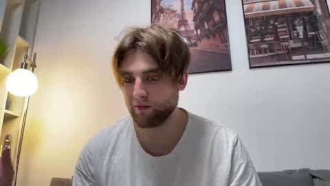 devilnut1 online show from December 2024 06:25:02 AM