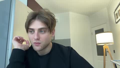 devilnut1 online show from December 2024 09:18:02 AM