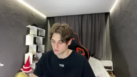 devilnut1 online show from November 2025 06:23:02 AM