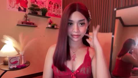 Devine Greyson online show from October 2025 11:38:01 AM