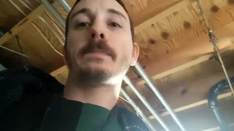 Snapshot of devour112376 chatting on January 2025 01:27:01 PM DeVour online show from January 2025 01:27:01 PM