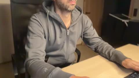 DevSwiss online show from December 2025 03:39:01 PM