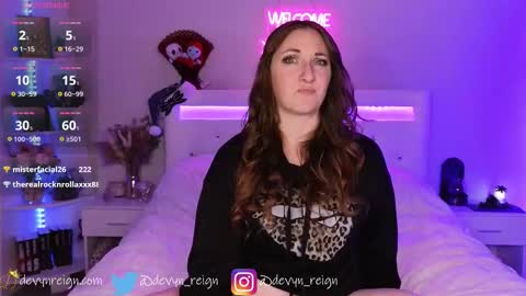 Snapshot of devynreign chatting on December 2025 05:36:02 AM Devyn Reign online show from December 2025 05:36:02 AM