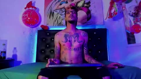 Snapshot of dex_ak586 chatting on December 2025 02:30:01 AM dex_ak586 online show from December 2025 02:30:01 AM