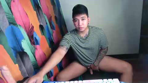 Snapshot of deymcum chatting on September 2025 07:30:02 AM DeymCum online show from September 2025 07:30:02 AM