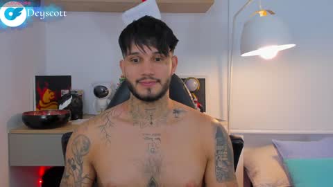 JULIAN online show from January 2025 02:19:02 AM