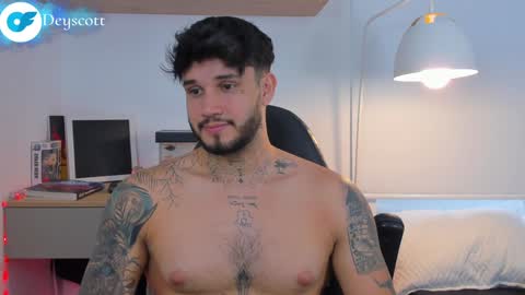 JULIAN online show from January 2025 10:26:02 PM