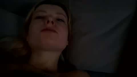 Snapshot of dgesika254182 chatting on February 2025 09:48:02 PM dgesika254182 online show from February 2025 09:48:02 PM