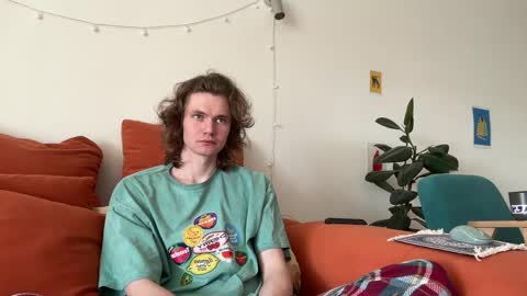 Di Alex online show from April 2026 08:23:02 AM