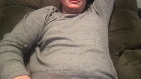 diablo8121 online show from December 2025 01:53:01 PM