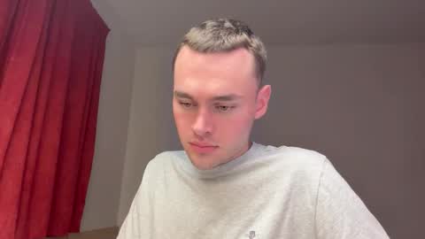 Max online show from October 2025 06:49:01 PM