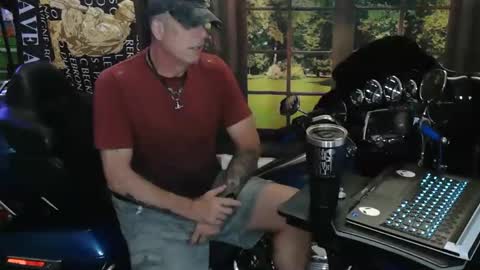 Snapshot of diabolic_yeti76 chatting on February 2026 08:05:01 PM Yeti online show from February 2026 08:05:01 PM