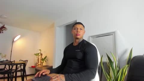 Diego online show from March 2025 01:00:02 AM