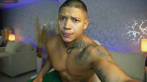 Snapshot of diagostone chatting on January 2026 11:47:01 AM Diego online show from January 2026 11:47:01 AM