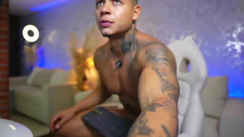 Snapshot of diagostone chatting on February 2026 02:25:01 PM Diego online show from February 2026 02:25:01 PM