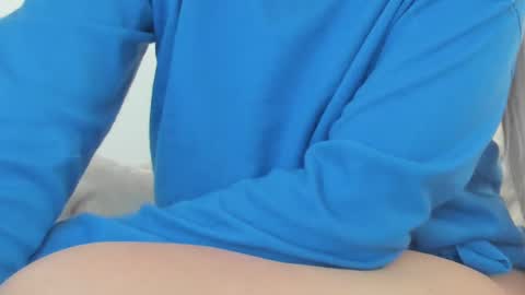 Snapshot of diamond_ava_ chatting on January 2025 07:17:02 AM Thea online show from January 2025 07:17:02 AM