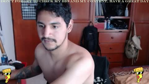 Snapshot of diamond_bruno chatting on January 2025 09:58:02 PM Bruno Diamond online show from January 2025 09:58:02 PM