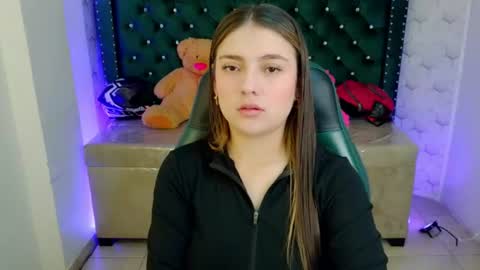 Snapshot of diamond_juliana_ chatting on June 2026 03:05:01 AM diamond_juliana_ online show from June 2026 03:05:01 AM