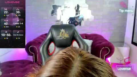 Snapshot of diamondfox_m chatting on December 2025 12:53:02 PM Your Diamond online show from December 2025 12:53:02 PM