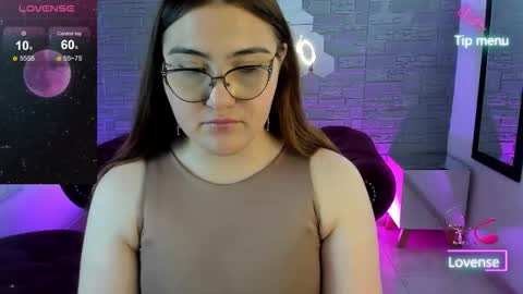 Snapshot of diamondfox_m chatting on December 2025 12:23:02 PM Your Diamond online show from December 2025 12:23:02 PM