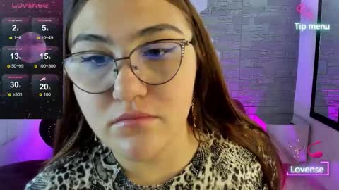 Snapshot of diamondfox_m chatting on December 2025 12:34:02 PM Your Diamond online show from December 2025 12:34:02 PM