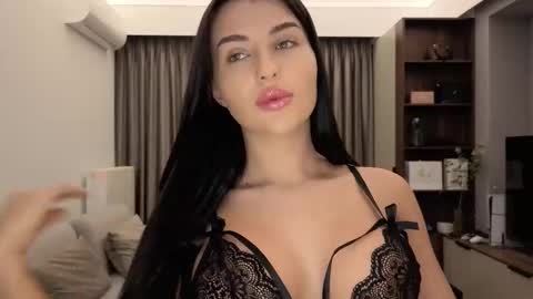 Iris online show from January 2026 08:47:02 PM